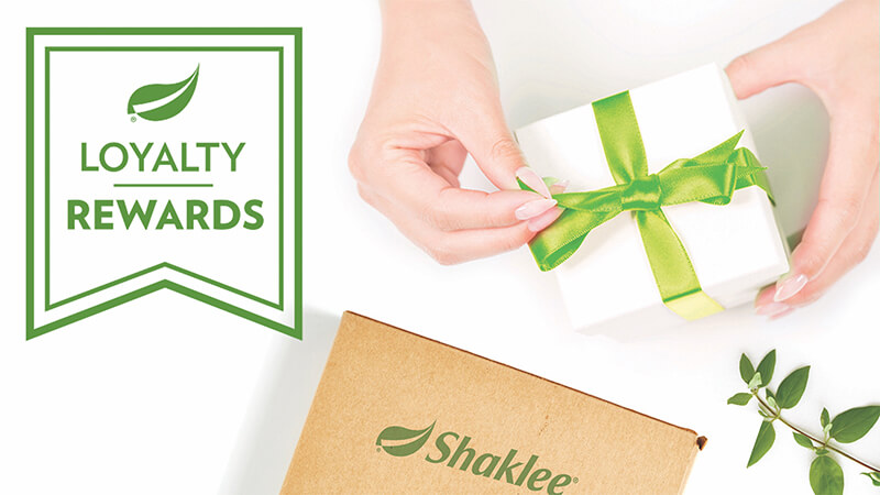 ¡Emocionantes recompensas están disponibles para ti y tus clientes por comprar productos Shaklee!