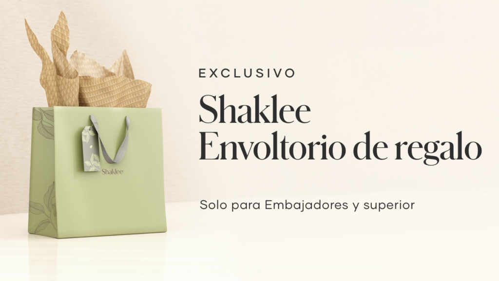 Agrega un toque especial de espíritu navideño con las exclusivas bolsas de regalo y suministros para envolver con la marca Shaklee.